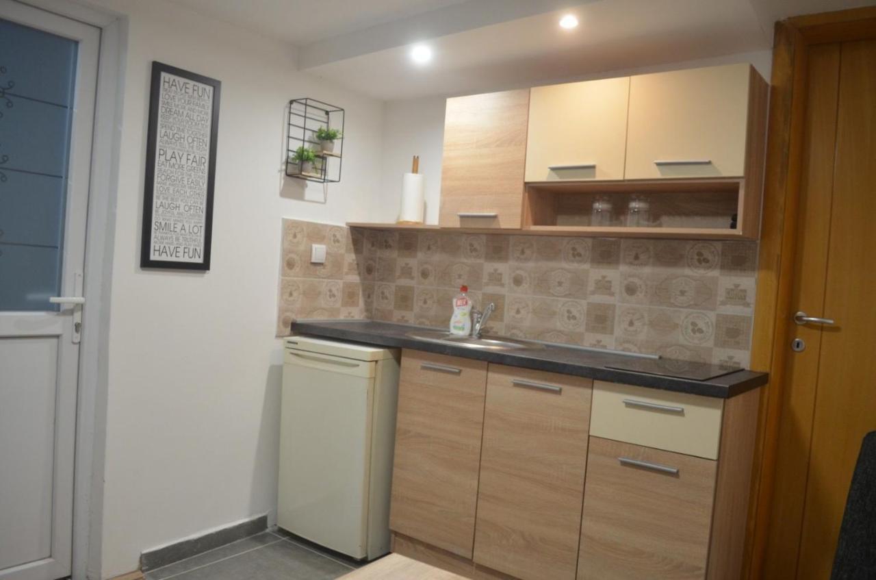 Apartman N&A Novi Sad Exterior photo